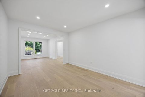 Photo 9 at 181 Brownridge Drive, Brownridge, Vaughan