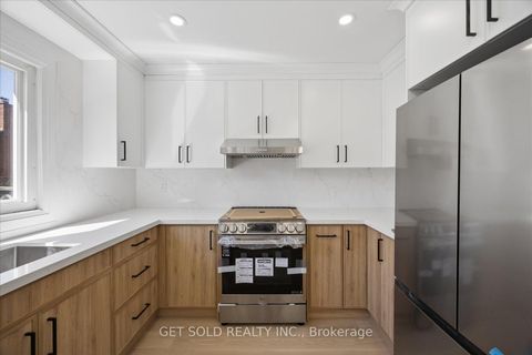 Photo 14 at 181 Brownridge Drive, Brownridge, Vaughan