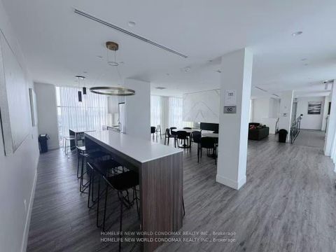 Photo 12 at 609 - 1787 ST. CLAIR Avenue W, Pellam Park, Toronto
