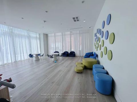 Photo 16 at 609 - 1787 ST. CLAIR Avenue W, Pellam Park, Toronto