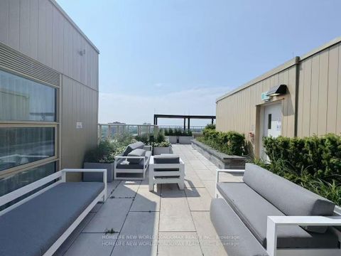 Photo 19 at 609 - 1787 ST. CLAIR Avenue W, Pellam Park, Toronto