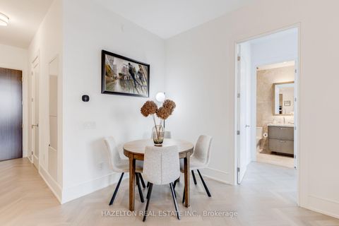 Photo 15 at 301 - 455 Wellington Street W, Waterfront Communities C1, Toronto