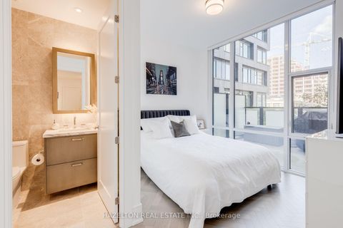 Photo 18 at 301 - 455 Wellington Street W, Waterfront Communities C1, Toronto