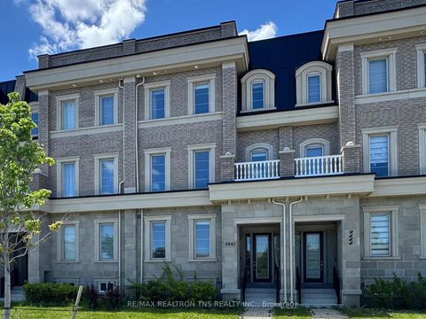 Photo 1 at 9442 Bayview Avenue, Observatory, Richmond Hill