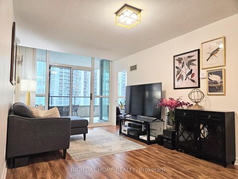 Photo 1 at 1511 - 23 Hollywood Avenue, Willowdale East, Toronto