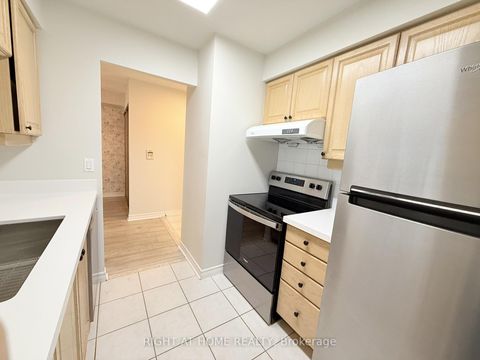 Photo 15 at 2931 - 68 Corporate Drive, Woburn, Toronto