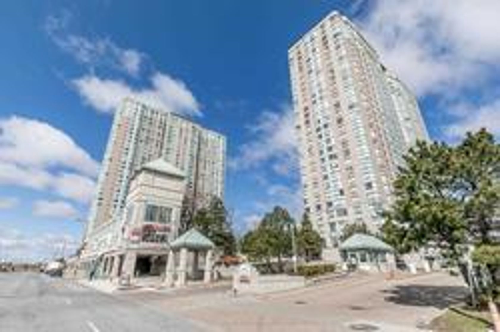 2931 - 68 Corporate Drive, Woburn, Toronto 
