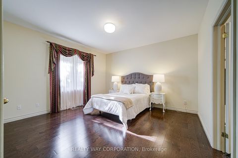 Photo 24 at 17 Heathcote Avenue, Windfields, Toronto