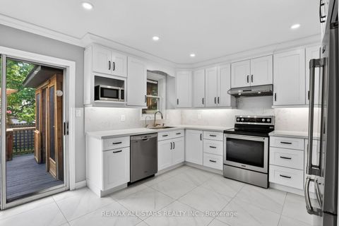 Photo 16 at 29 Lakeview Drive, Port Perry, Scugog