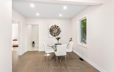Photo 7 at 316 Ellerslie Avenue, Willowdale West, Toronto