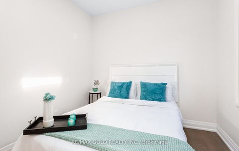 Photo 21 at 316 Ellerslie Avenue, Willowdale West, Toronto