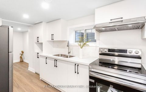 Photo 37 at 316 Ellerslie Avenue, Willowdale West, Toronto