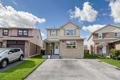 Photo 0 at 197 Lisa Crescent, Yorkhill, Vaughan