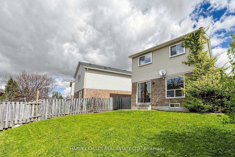 Photo 35 at 197 Lisa Crescent, Yorkhill, Vaughan