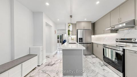 Photo 4 at 53 Campania Crescent, Milliken, Toronto