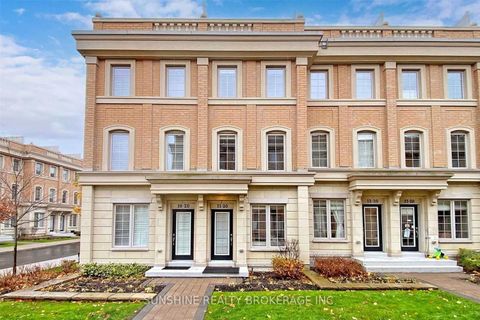 Photo 1 at 12 - 20 Hargrave Lane, York Mills, Toronto
