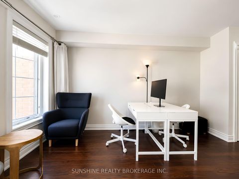 Photo 10 at 12 - 20 Hargrave Lane, York Mills, Toronto