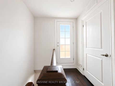 Photo 19 at 12 - 20 Hargrave Lane, York Mills, Toronto