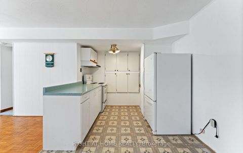 Photo 32 at 41 Knoll Drive, Humber Valley, Toronto