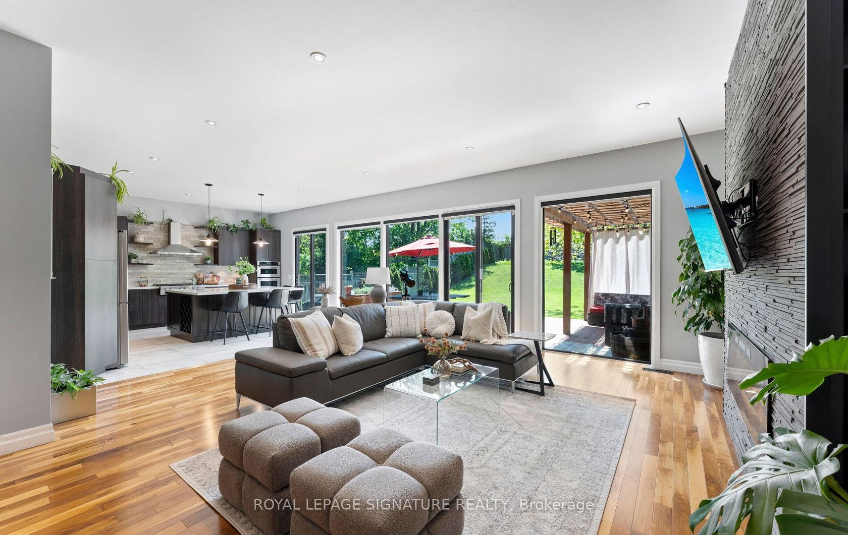 88 Beaver Bend Crescent, West Deane, Toronto 