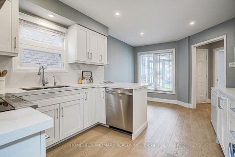 Photo 8 at 431 Port Royal Trail, Milliken, Toronto