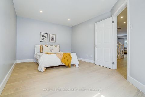 Photo 10 at 431 Port Royal Trail, Milliken, Toronto