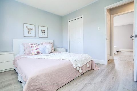 Photo 22 at 431 Port Royal Trail, Milliken, Toronto