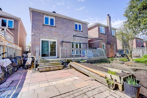 Photo 23 at 431 Port Royal Trail, Milliken, Toronto