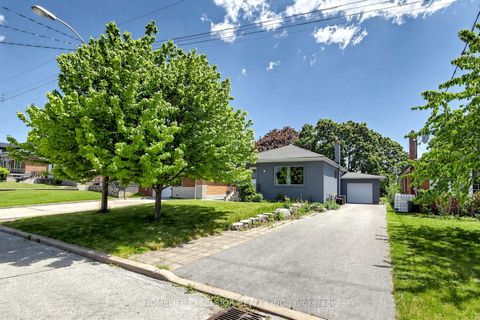 Photo 1 at 27 Japonica Road, Maryvale, Toronto