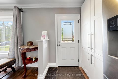 Photo 5 at 27 Japonica Road, Maryvale, Toronto