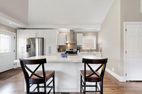 Photo 12 at 27 Japonica Road, Maryvale, Toronto