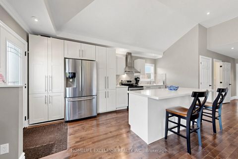 Photo 13 at 27 Japonica Road, Maryvale, Toronto