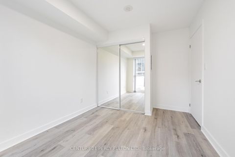 Photo 13 at 703 - 18 harbour Street, Waterfront Communities C1, Toronto