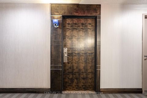 Photo 22 at 703 - 18 harbour Street, Waterfront Communities C1, Toronto