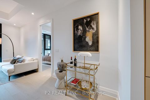 Photo 11 at 208 - 2 Forest Hill Road, Casa Loma, Toronto