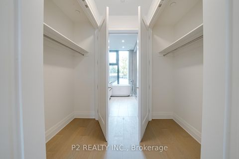 Photo 23 at 208 - 2 Forest Hill Road, Casa Loma, Toronto