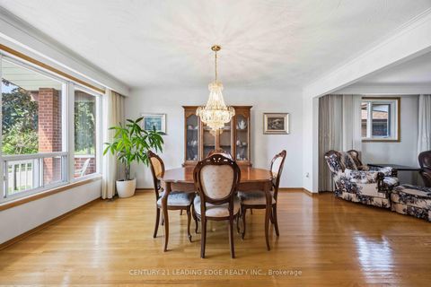 Photo 7 at 554 Woodbridge Avenue, West Woodbridge, Vaughan
