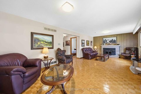 Photo 33 at 554 Woodbridge Avenue, West Woodbridge, Vaughan