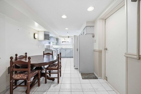 Photo 36 at 554 Woodbridge Avenue, West Woodbridge, Vaughan
