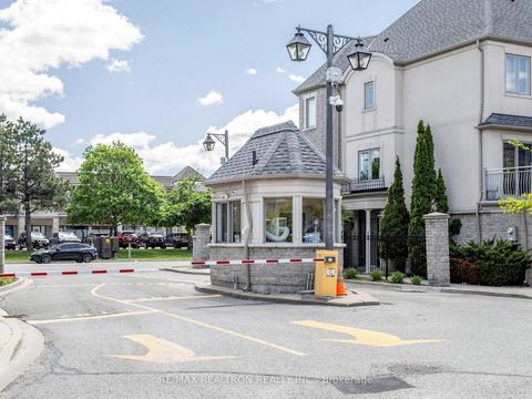 Photo 21 at 12 - 9133 Bayview Avenue, Doncrest, Richmond Hill