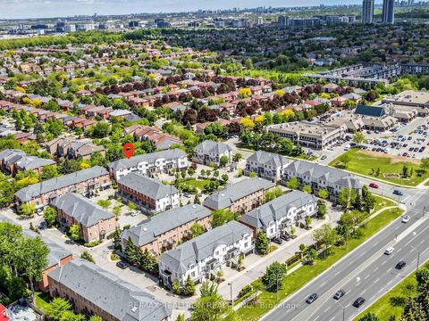 Photo 23 at 12 - 9133 Bayview Avenue, Doncrest, Richmond Hill