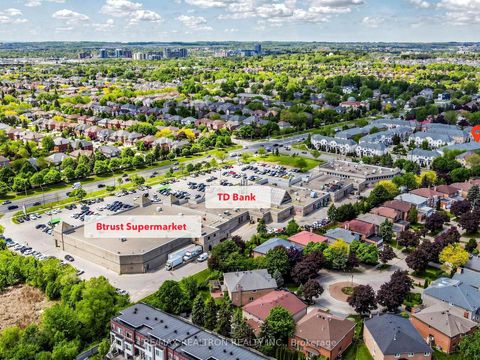 Photo 27 at 12 - 9133 Bayview Avenue, Doncrest, Richmond Hill