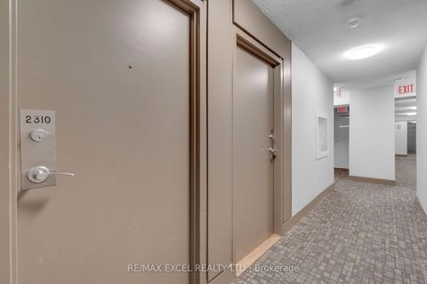 Photo 6 at 2310 - 397 Front Street W, Waterfront Communities C1, Toronto