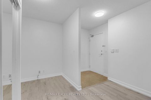 Photo 8 at 2310 - 397 Front Street W, Waterfront Communities C1, Toronto
