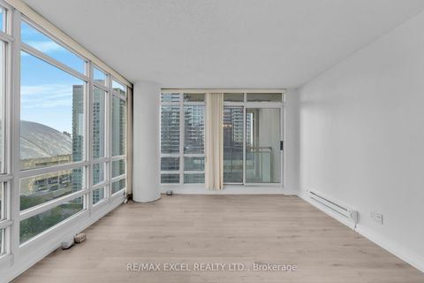 Photo 14 at 2310 - 397 Front Street W, Waterfront Communities C1, Toronto