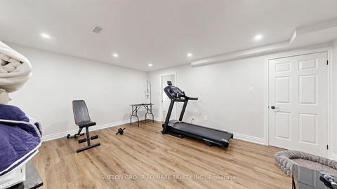 Photo 30 at 32 Northwood Drive, Newtonbrook East, Toronto