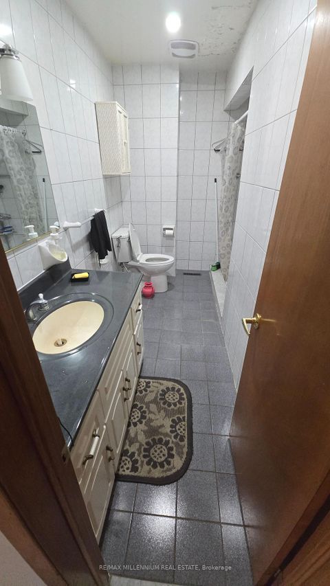 Photo 5 at 130 Ardwick Boulevard, Humbermede, Toronto