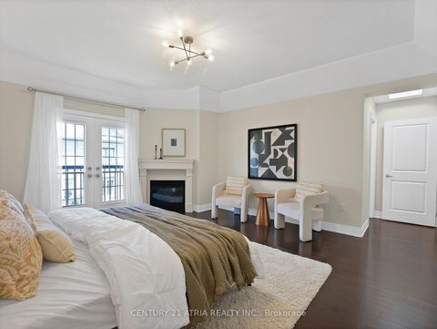Photo 18 at 33 Bloorview Place, Don Valley Village, Toronto