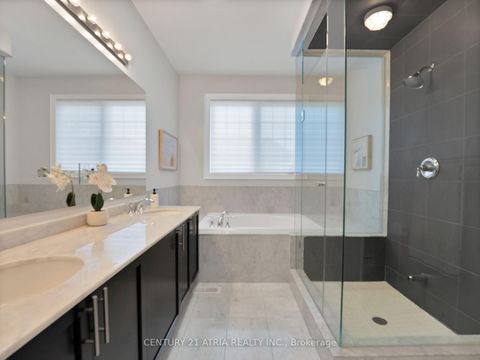 Photo 22 at 33 Bloorview Place, Don Valley Village, Toronto