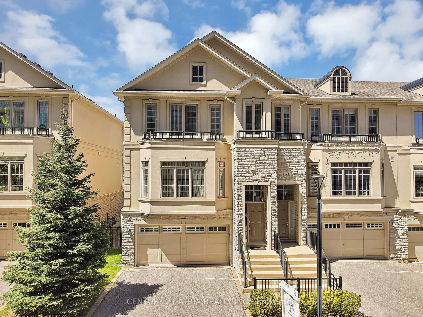 33 Bloorview Place, Don Valley Village, Toronto 